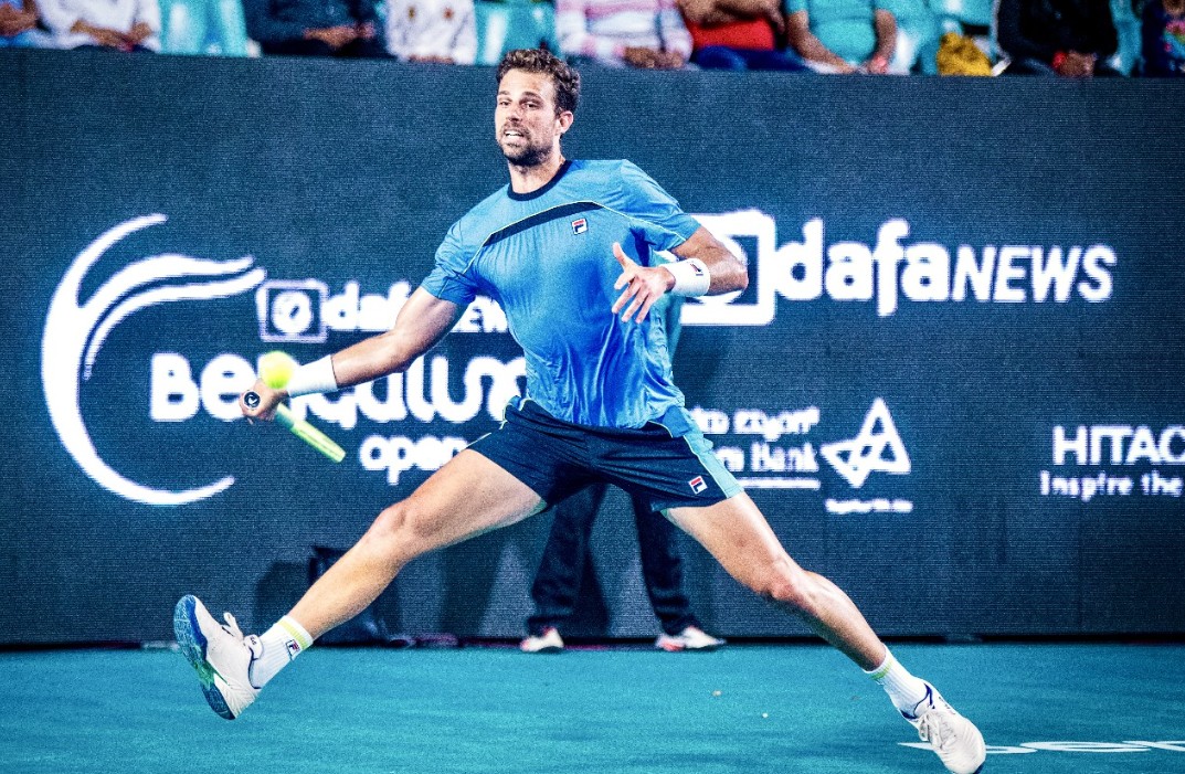 年轻球员的 年轻球员的