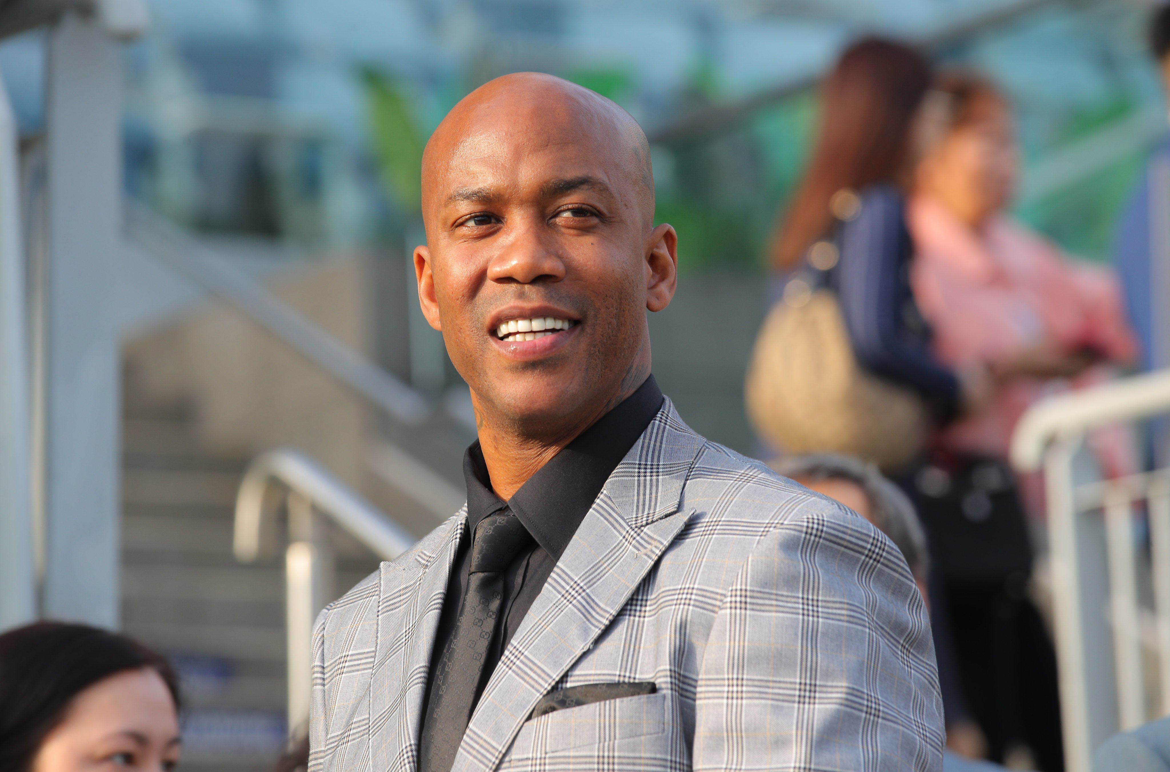 但希望通过 但希望通过