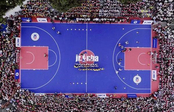 更多欧洲高 更多欧洲高